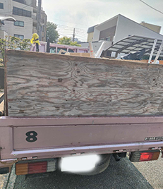 福岡市早良区東入部にある老人ホームで、ワンルームのお部屋の片付けおよび不用品回収作業を行いました